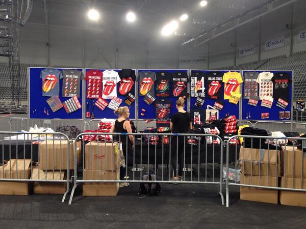 rolling stones merch stand